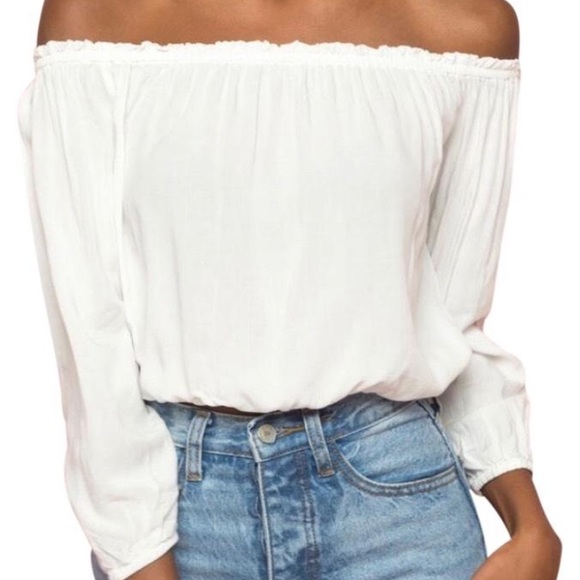 BRANDY MELVILLE LONG SLEEVE - Picture 1 of 4